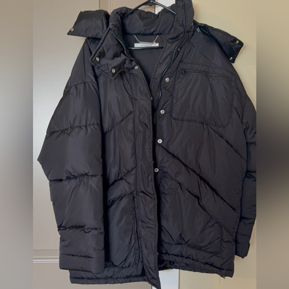 Givenchy Women’s Black Logo Hooded Puffa Jacket FR 36 or US 4